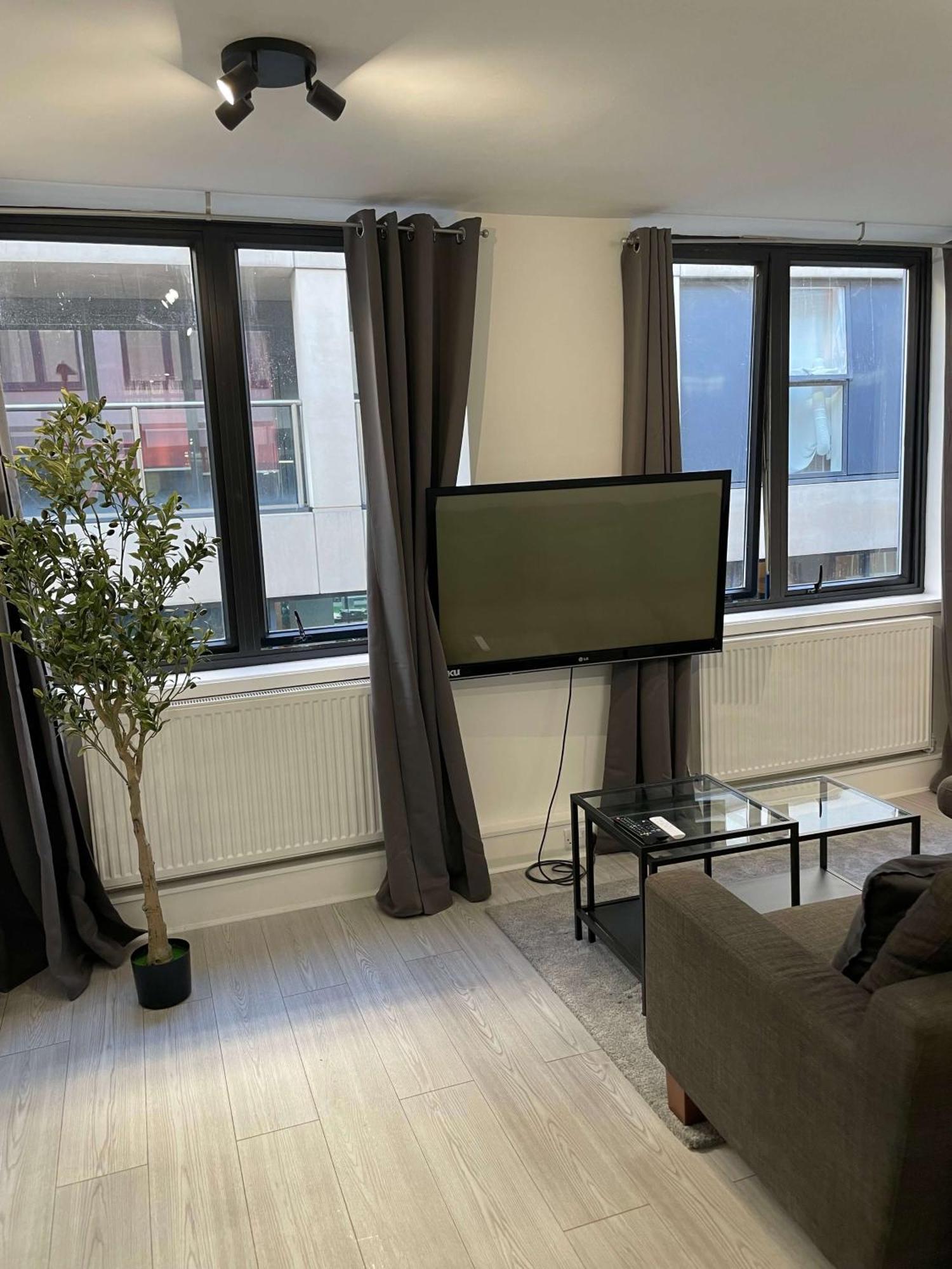 2 Bdrm Contemporary Central London Apartment Exterior foto