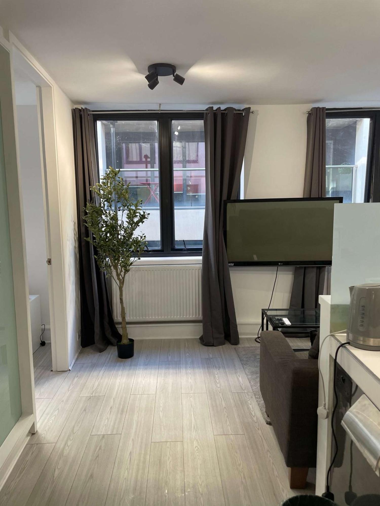 2 Bdrm Contemporary Central London Apartment Exterior foto